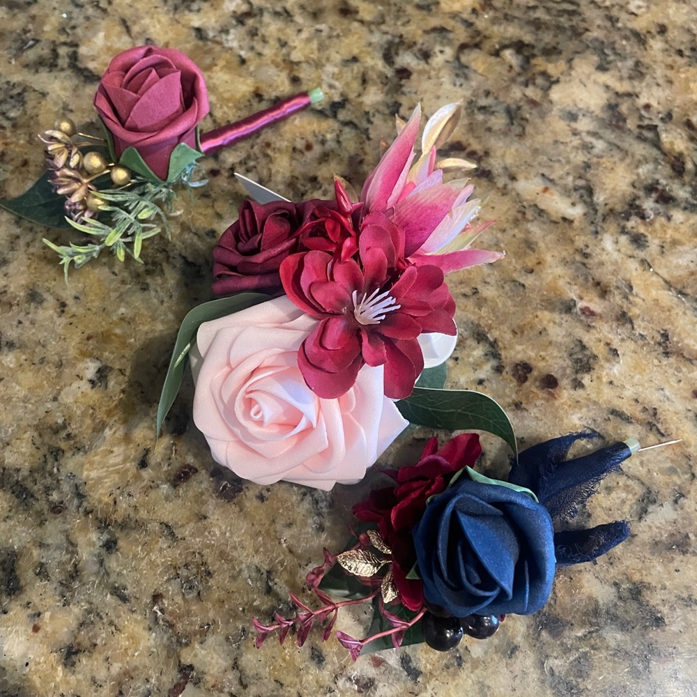 Ling’s moment wrist corsage and 2 boutonnières- Pink, Red, Blue